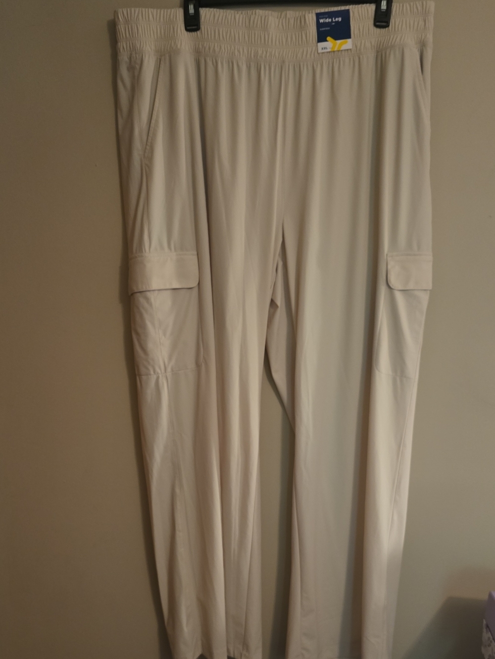 New Old Navy Women's XXL Tall SleekTech Wide Leg Cargo 4 Way Stretch Active Pant